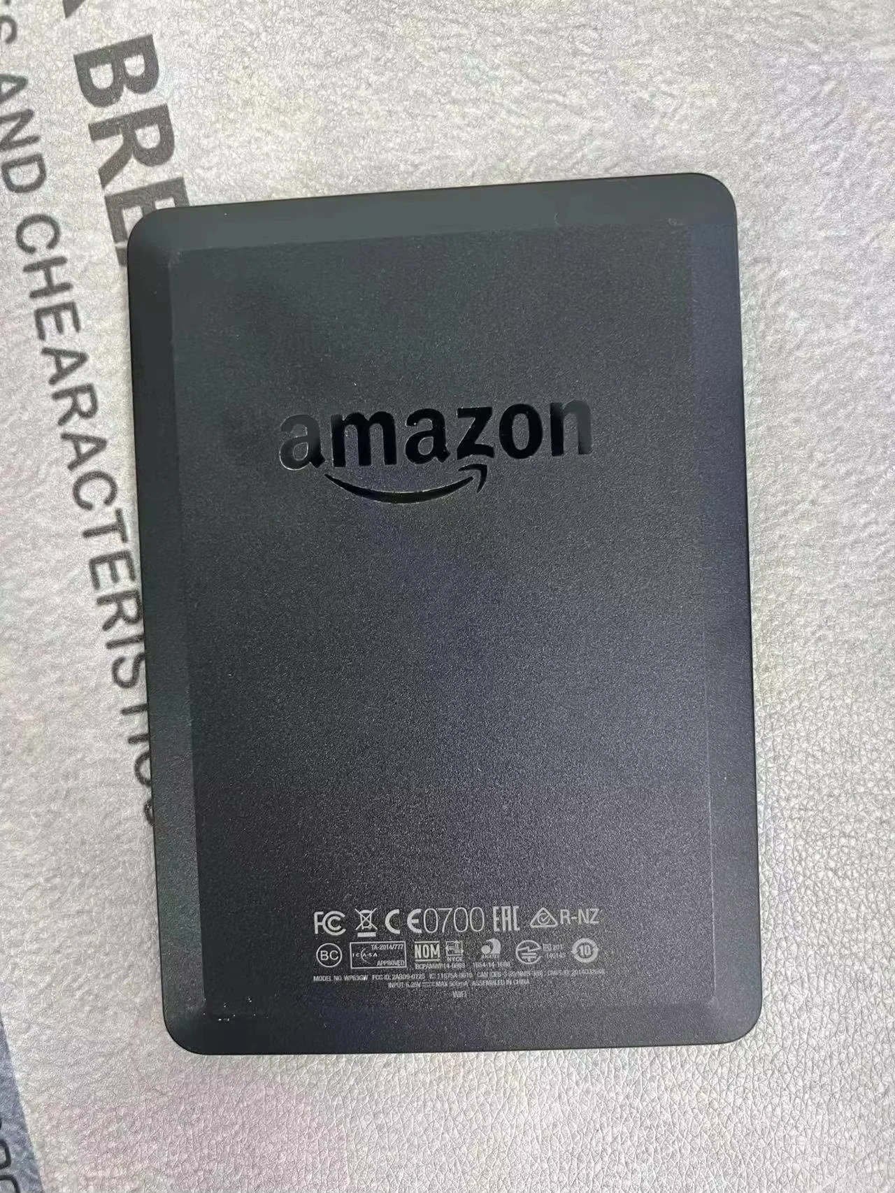 E-reader Kindle 7th generation 4GB Kindle 7th generation e-book reader 6-inch E-ink screen 167ppi e-reader (no backlight)