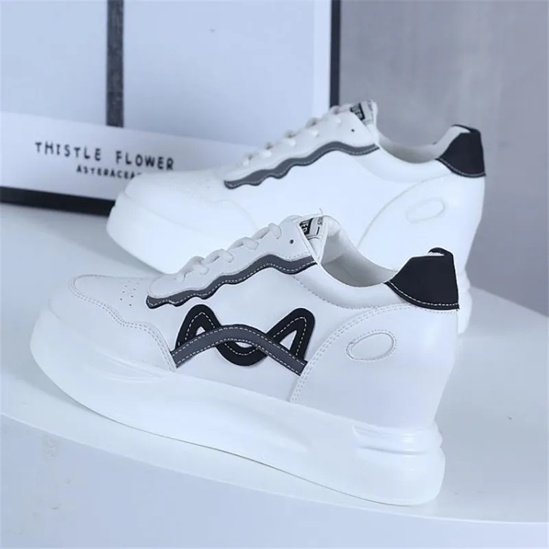 

7CM Women Spring Autumn Black White Sneakers Platform Wedge High Heels Female Fashion Increased Internal Comfort Casual Shoes