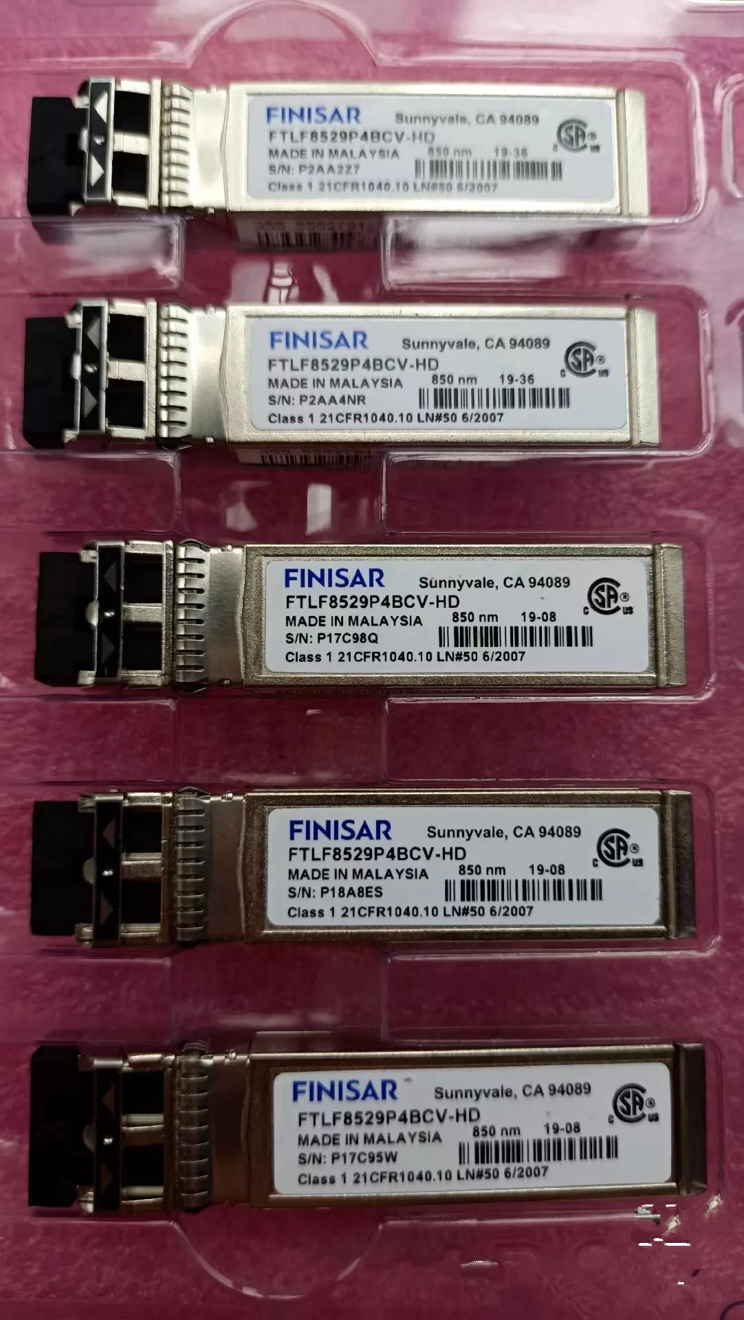 

Finisar Fiber Optical Module 16G FTLF8529P4BCV-HD, 5552781-A 10089445 16GB 850NM SW HDS Storage/Hitachi 16G Fiber SFP