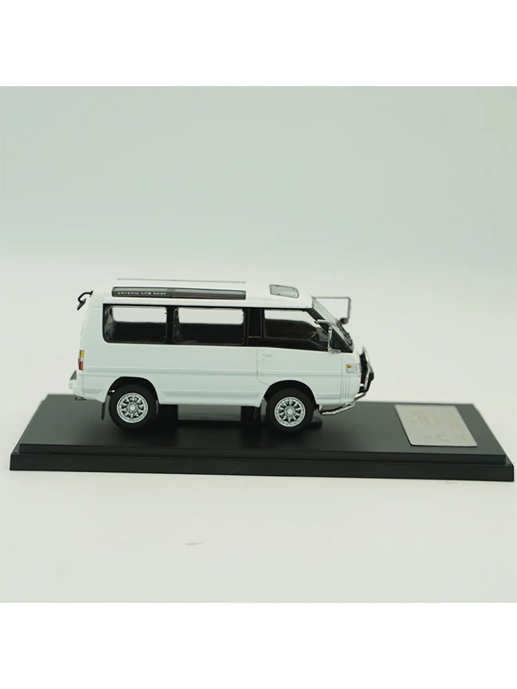 1:43 Mitsubishi Delica 4x4 4wd 4 Wd 1990-1999 Mc & Sunyork Diecast