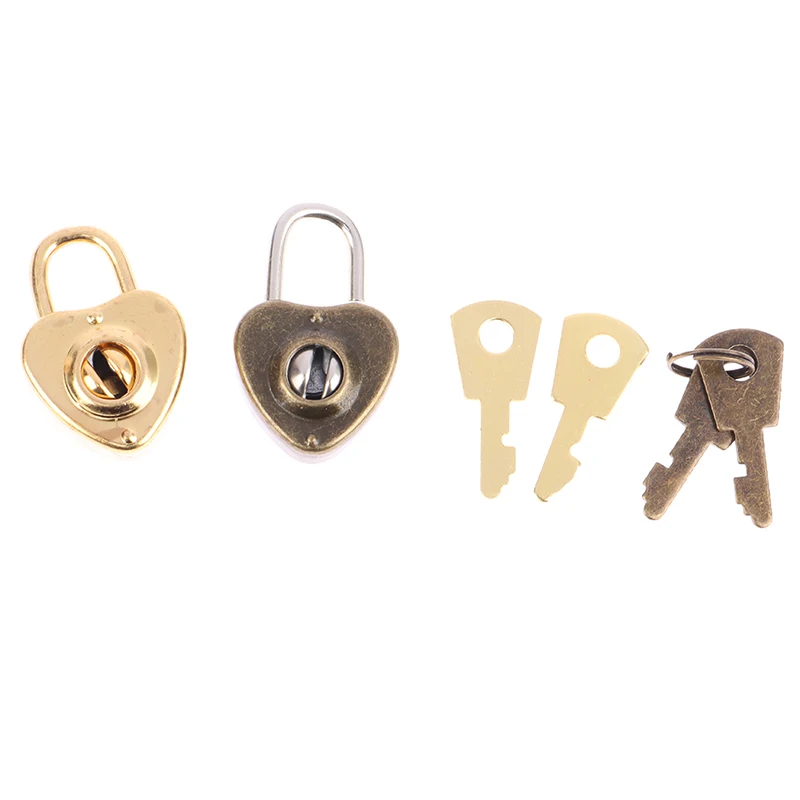 小物 PADLOCK KEY HANGER 小物 PADLOCK KEY HANGER PADLOCK KEY HANGER – VAULTROOM