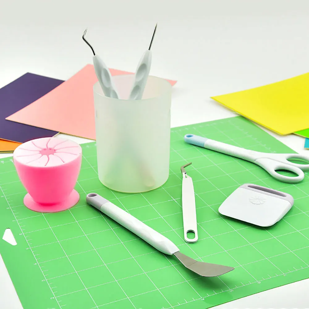 Silicone Desktop Garbage Collection Box Desktop Trash Can Trash Can Vinyl Scrap Collector With Suction Cup Silicone Storage Ball Waste Box