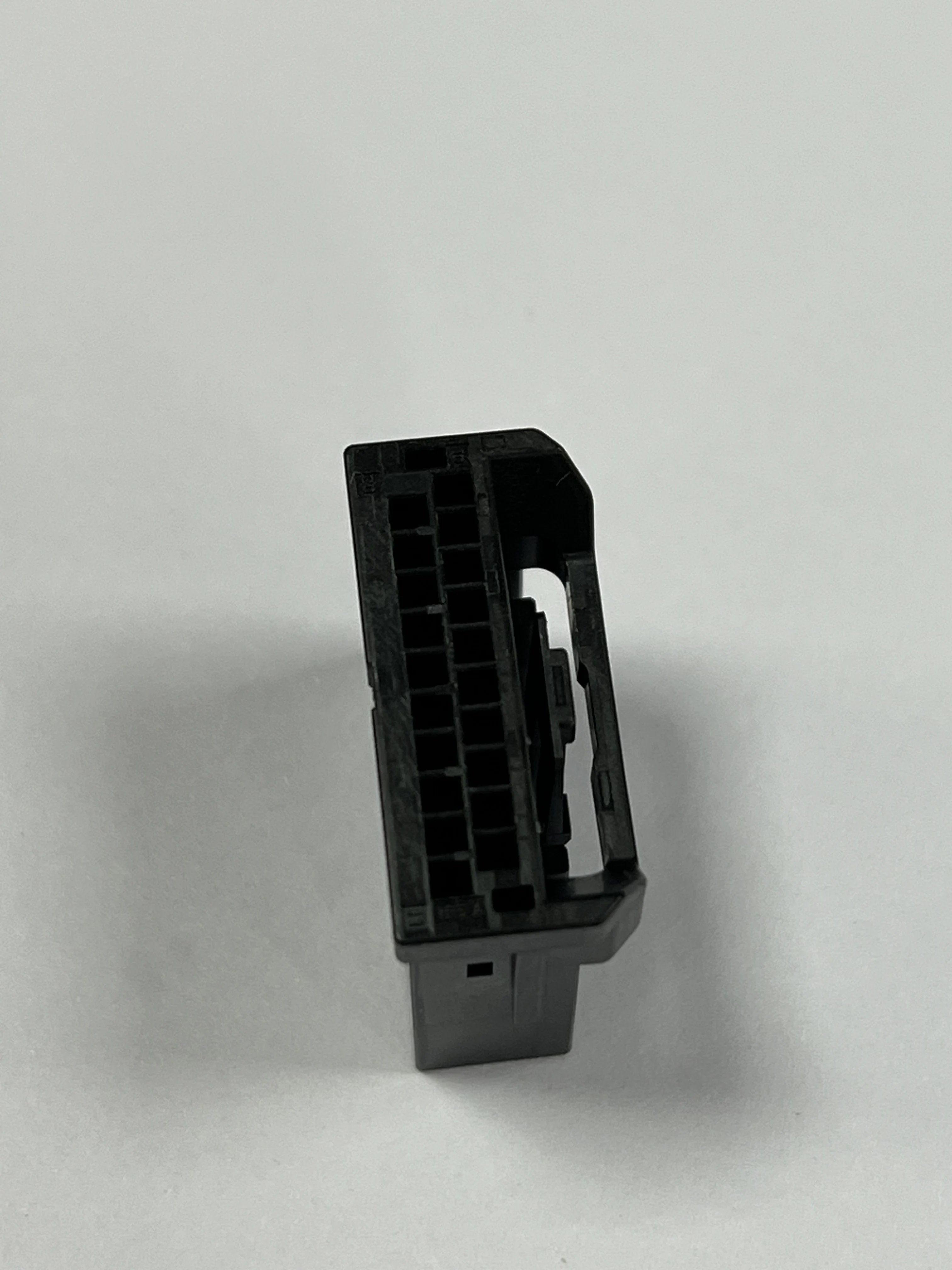 20PCS ZH05-20DP-HU(A) 커넥터 상호 연결 장치 직사각형 커넥터 하우징 오리지널 재고 새 제품