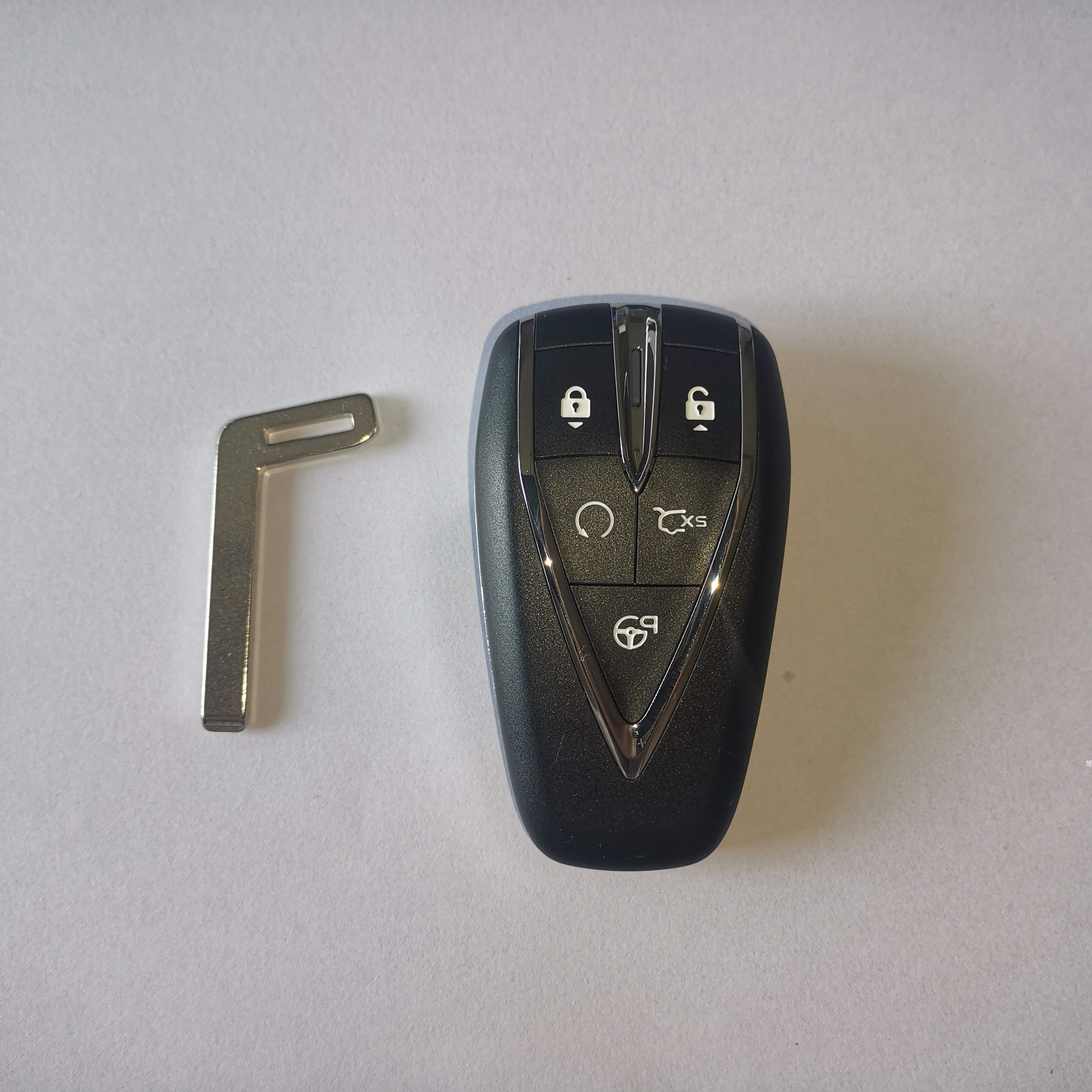 

Original Car Keyless Smart Remote Key 433Mhz with 4A Chip for CHANGAN UNI-T UNI T 3608030-MK02 Intelligent Remote Key