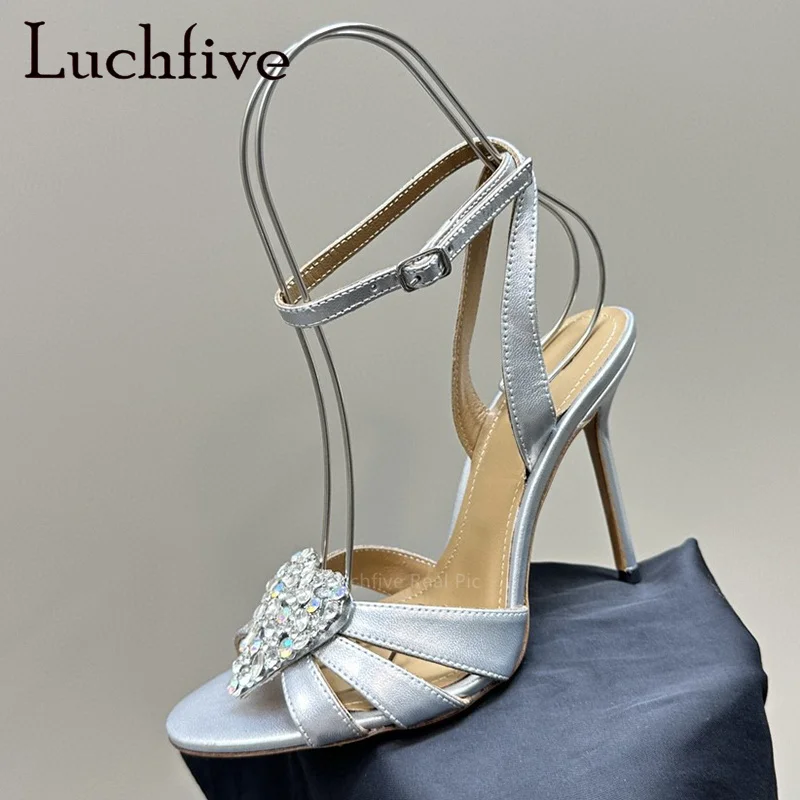 

2024 New Arrival Leather Crystal Heart Decor High Heel Sandals Brand Sexy Wedding Shoes Luxury Summer Sandals Mujer