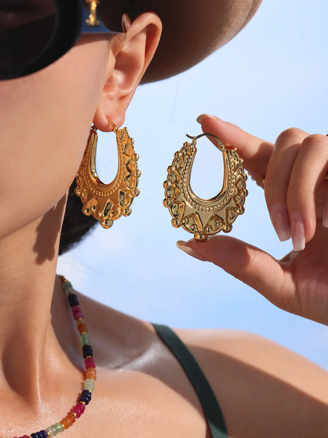Mode Unregelmäßige Form Creolen Frauen Kupfer PVD Gold Überzogene 18K Große Luxus Ohrringe Weiblichen Sommer Wasserdicht Schmuck – Detail 4