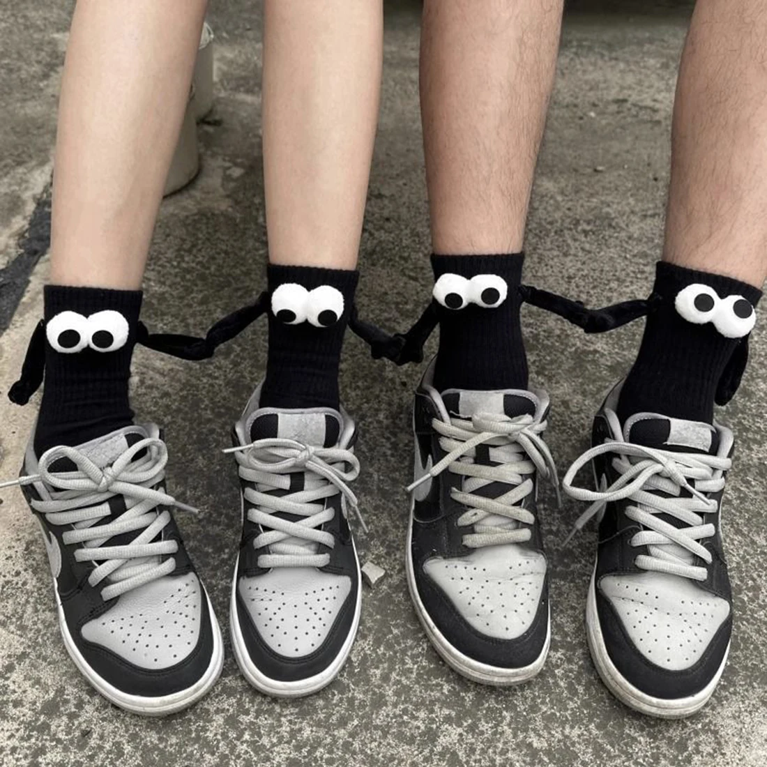 Magnetic Socks with Hands Women Men Fashion Black White Funny Cute Cartoon Eyes Couple Mid-tube Socks for Gifts