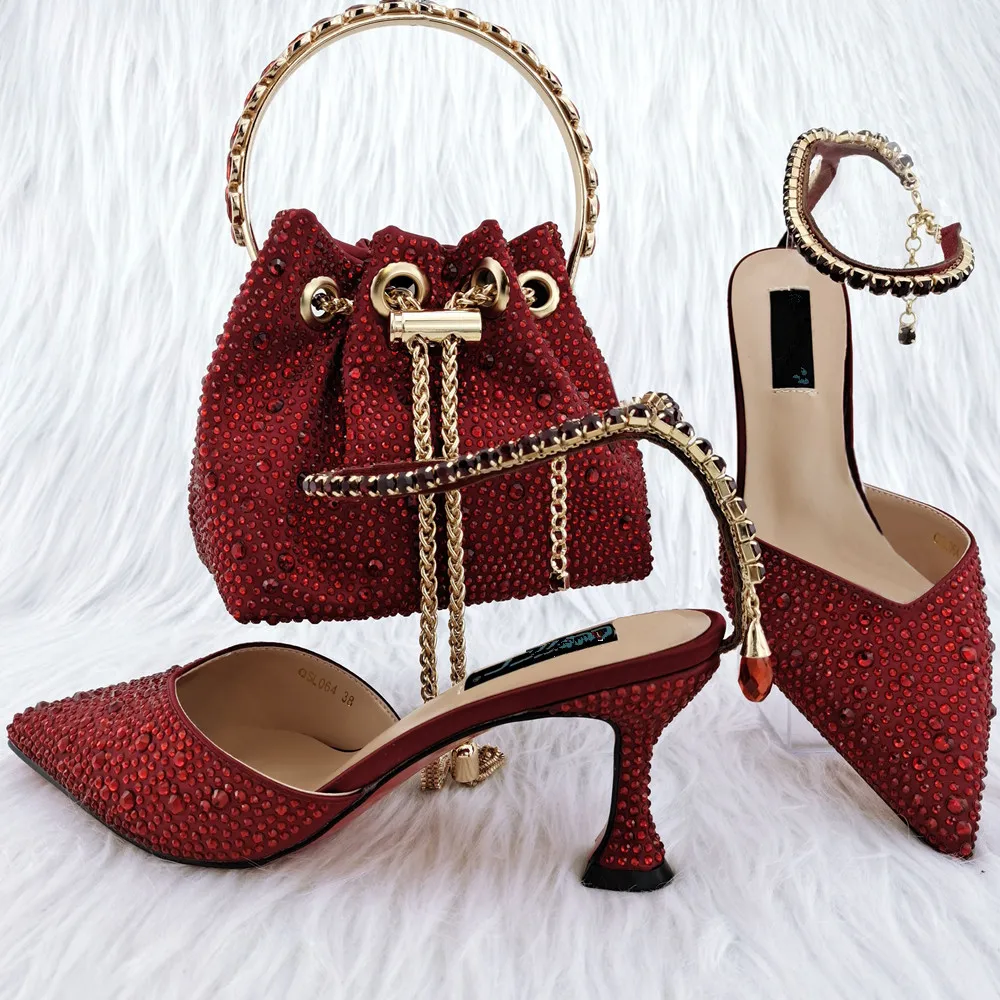 

Gorgeous Wine Women 7.5CM Pointed Toe Shoes Match Handbag With Crystal Decoration African Dressing Pumps And Bag Set QSL064