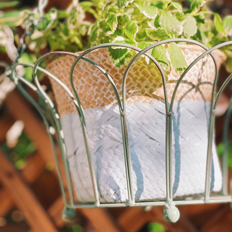 Hanging Plant Planter Baskets Liner Round Metal Wire Plant Holder With Chain Porch Decor Flower Pots