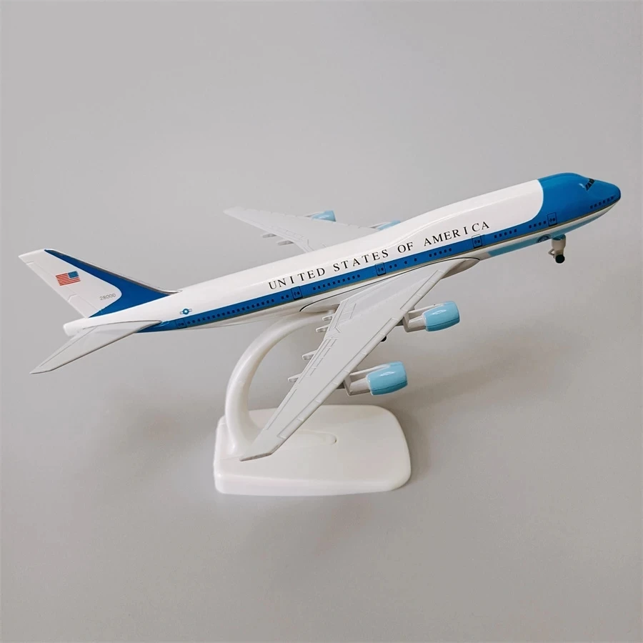 

Модель летательного аппарата, металлическая копия ВВС One B747, масштаб 1:400, 20 см