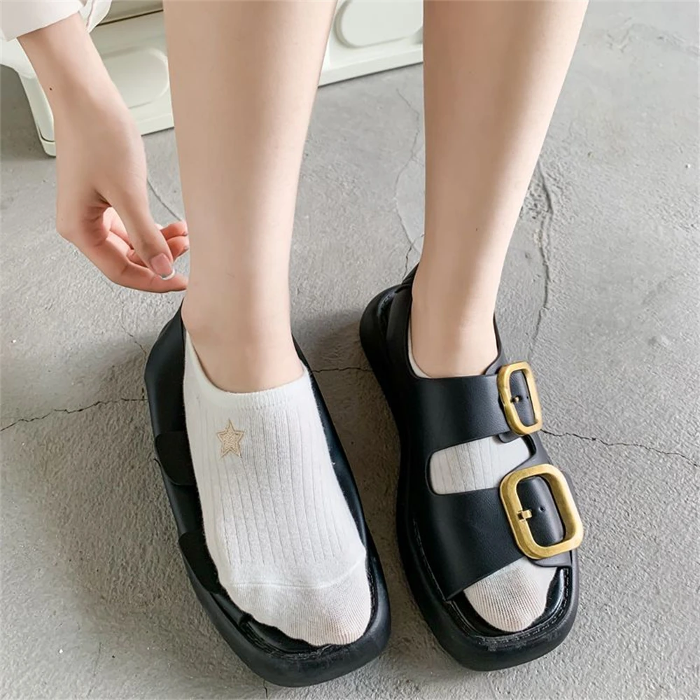 Slide image 3a3322d4aab548639b8fe85db0083471