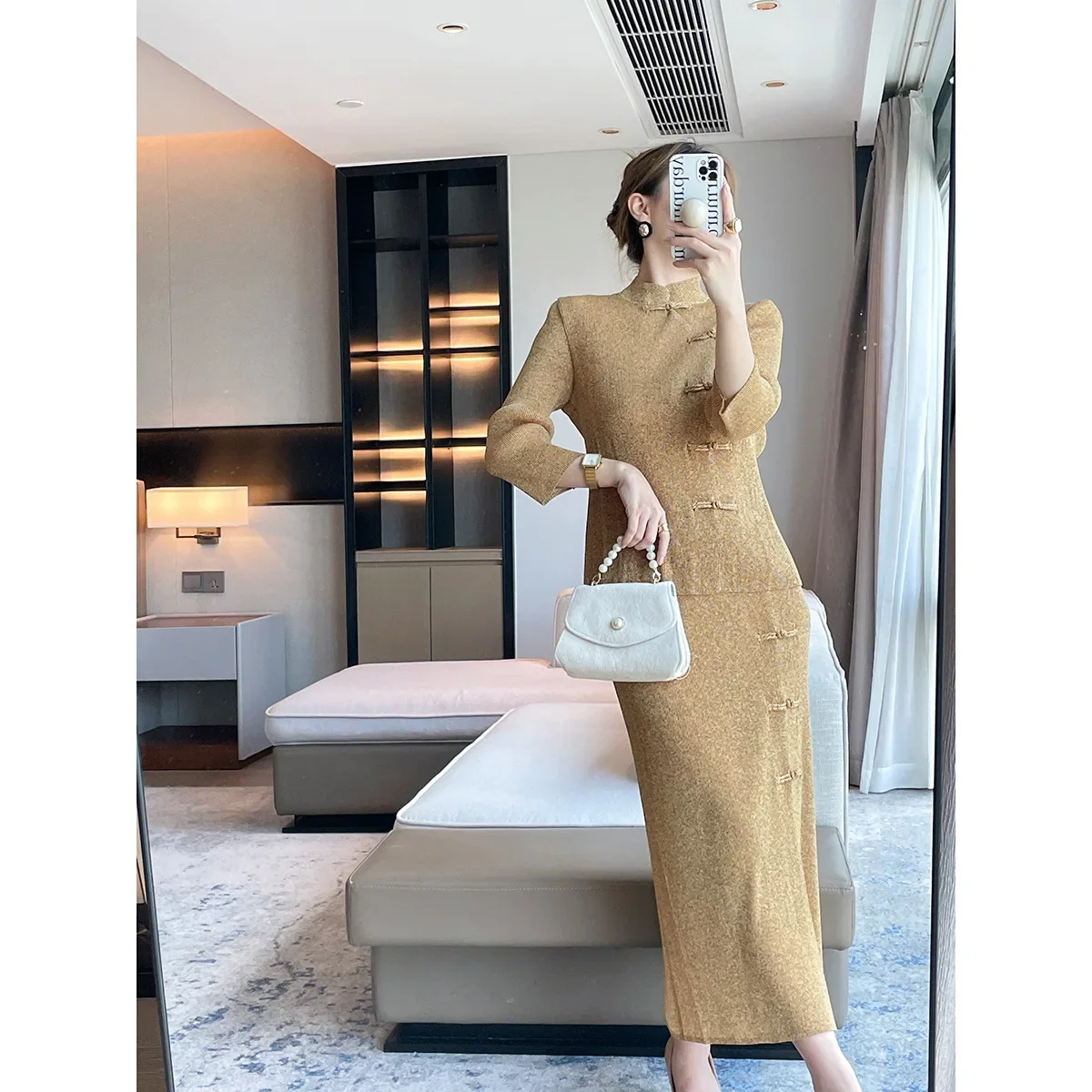 Miyake Pleated Suit for Women 2023 Autumn New Solid Color New Chinese Style Cheongsam Buttoned Top Buttoned Skirt Two-piece Set