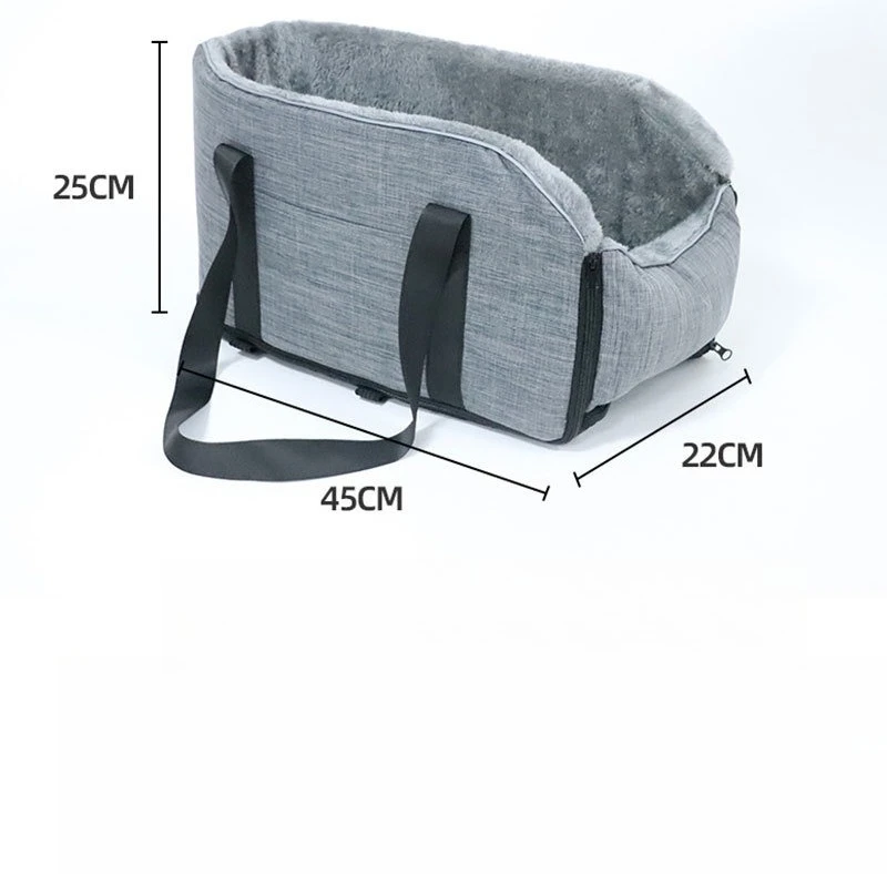 Afmetingen van de hondenautostoel: 45 cm lang, 22 cm breed en 25 cm hoog
