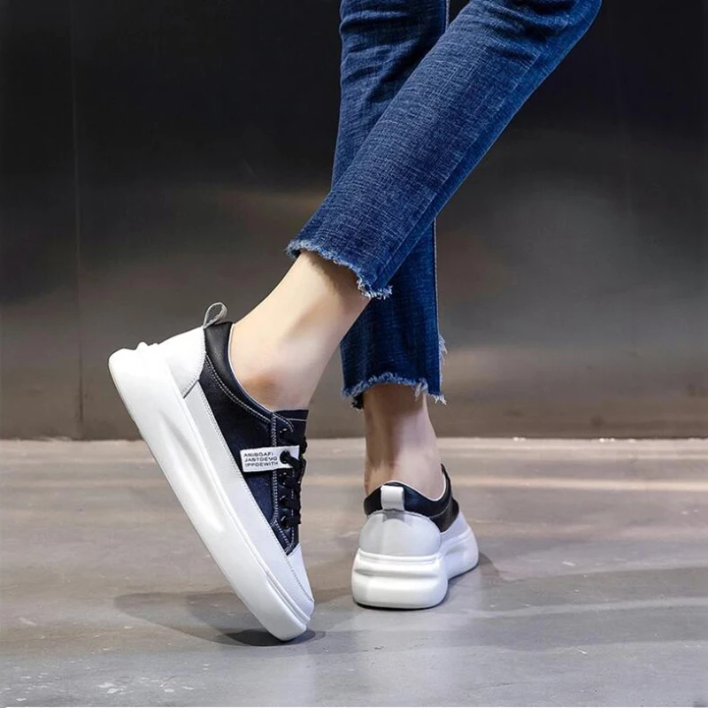 New Genuine Leather Women Sneakers Lace Up Flat Shoes Small White Shoes Autumn Winter Casual Shoes Flats A17