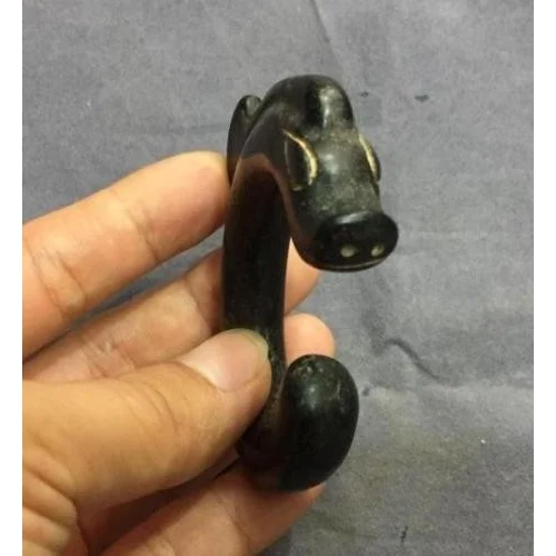 Hongshan culture jade old jade collection iron meteorite C dragon hook pendant old objects