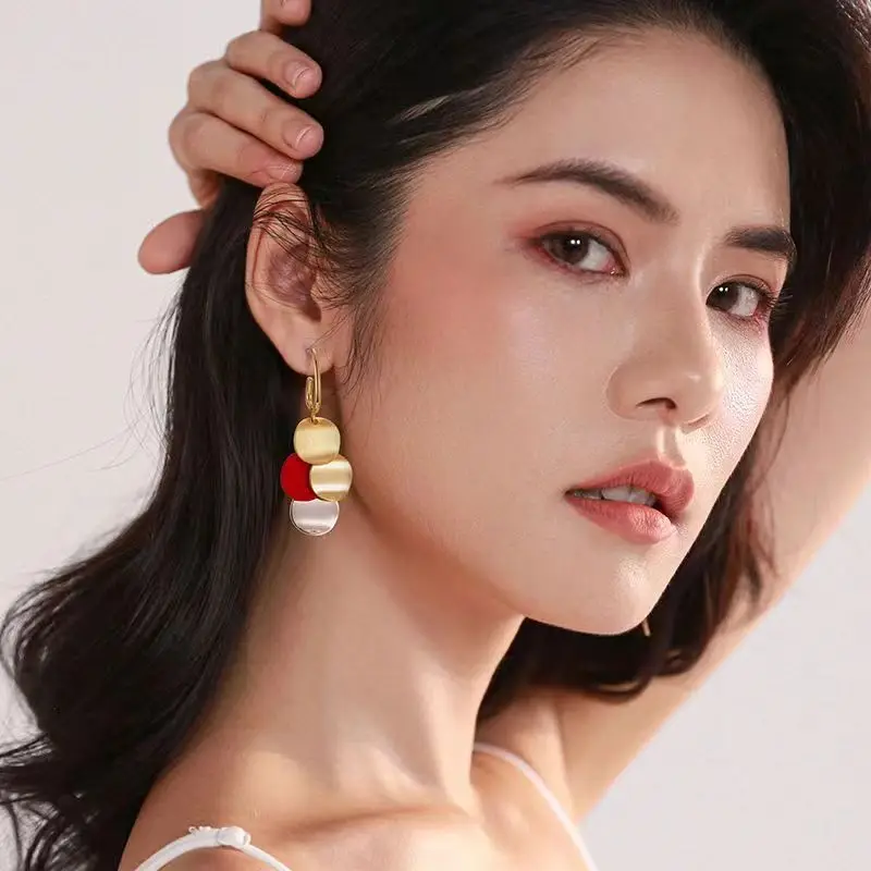 Fashion Tri-color Small Round Piece Pendant Earrings for Women Korean Version of The Elegant Long Tassel Earrings Party Jewelry