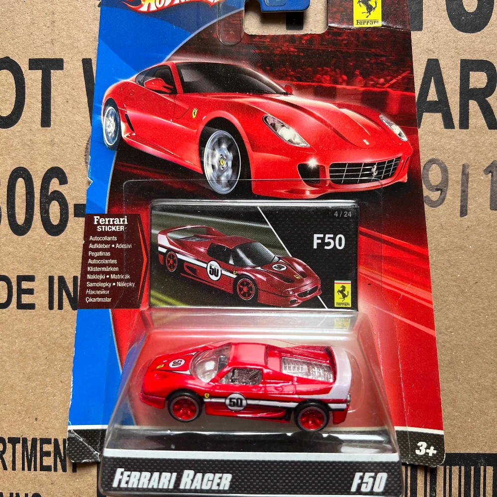 Hot Wheels Ferrari Racer 3台セット ferrari Racer toy diecast cars assortment by Mattel Hot