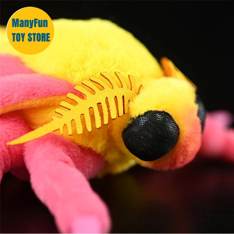 Rosy Maple Moth High Fidelity Silk Moth Plushie Fly Plush Toys