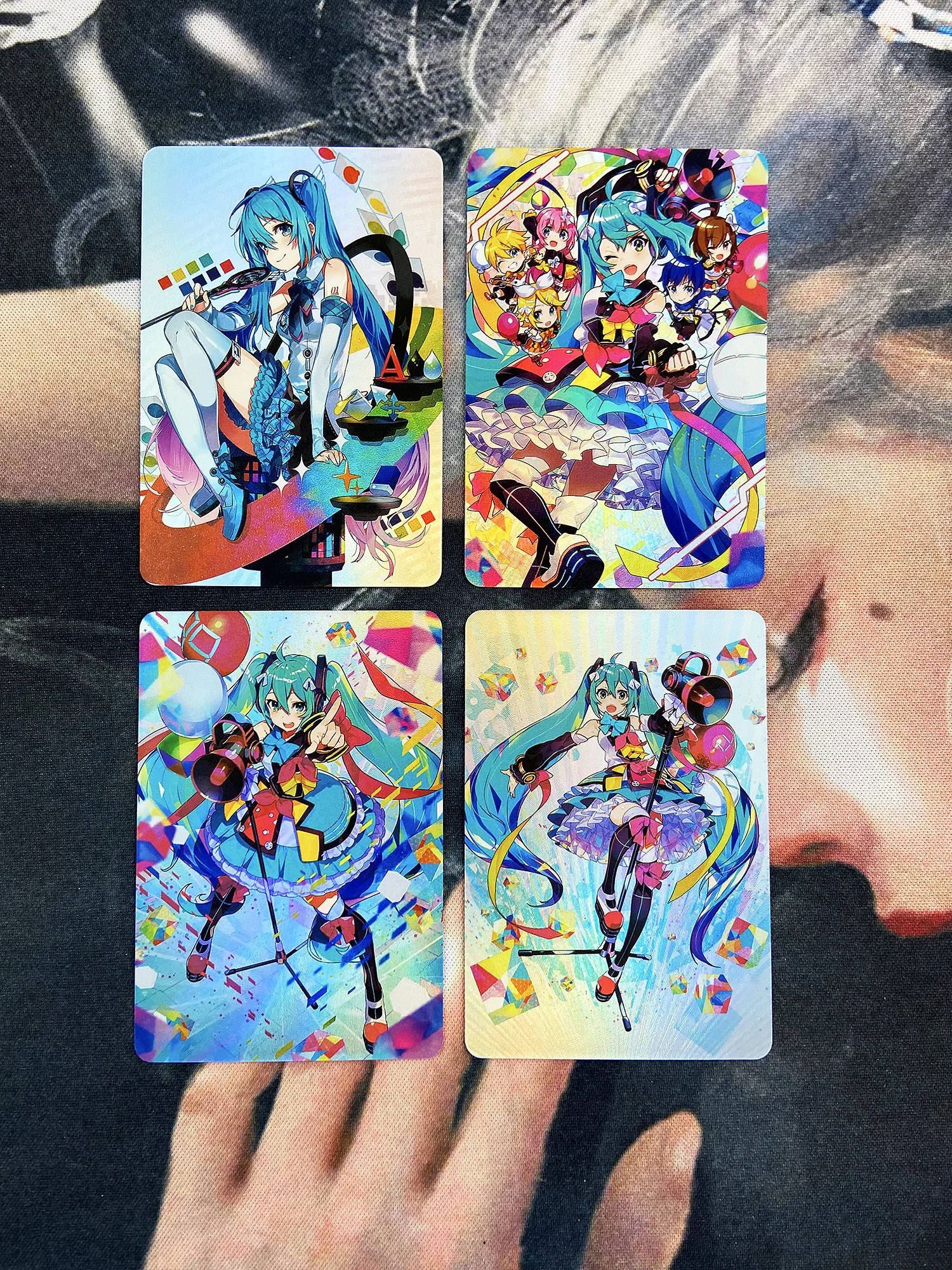 

Kawaii Cartoon Anime Hatsune Miku - Magic Miku 2020 Concert Commemorative Card 4 Pcs Collection Card