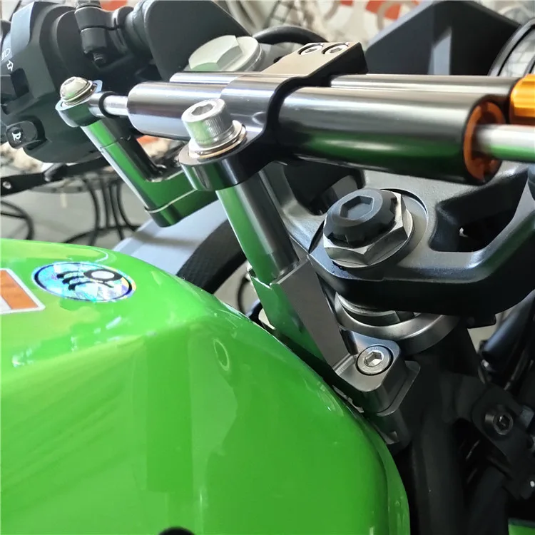 

Подходит для Kawasaki Ninja Ninja400 17-19 модифицированный титановый Размер Кронштейн для демпфирования направления буфер