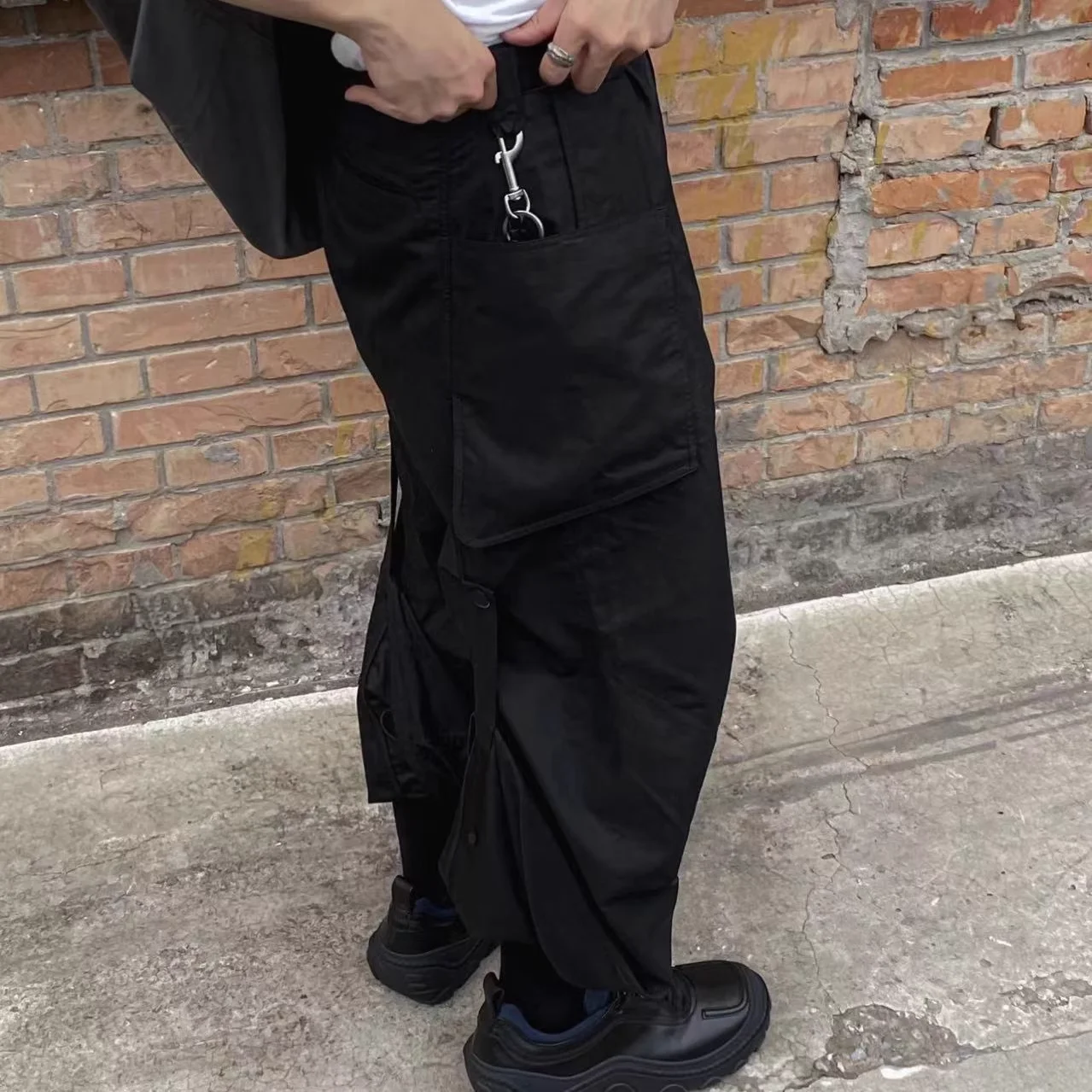 パンツ kiko kostadinov 23aw collection piece Kiko Kostadinov 23AW Men's Casual Nylon Work Pants Loose