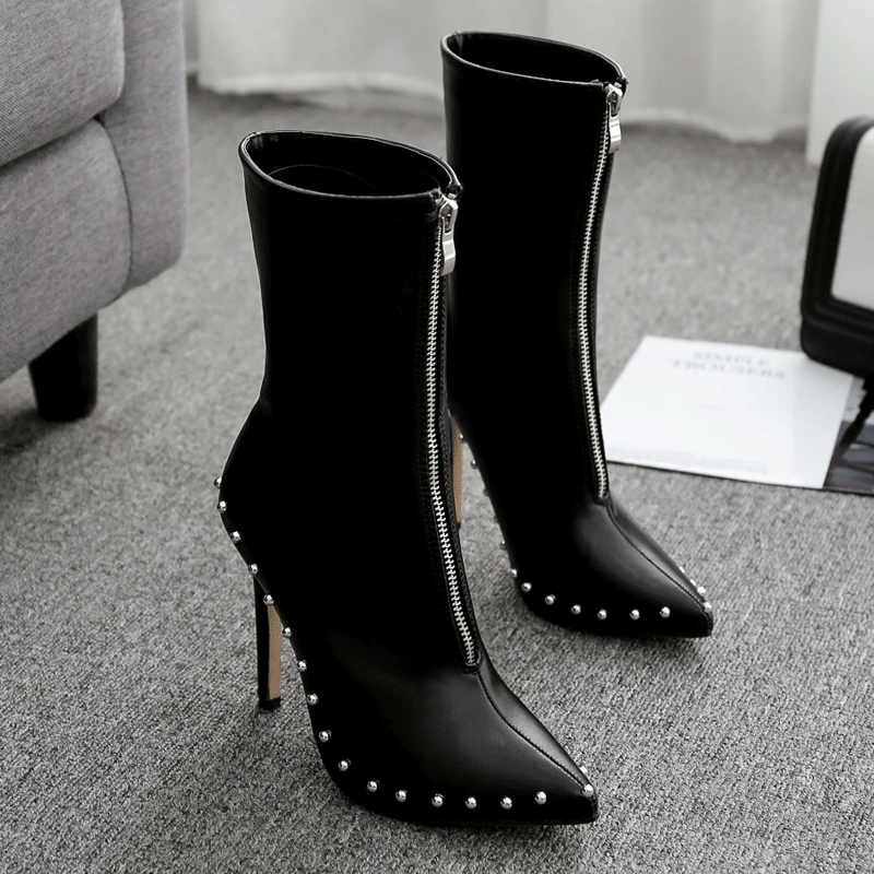 

Women's Rubber Boots Rivets Punk Shoes Zipper Luxury Designer Rain Crossdresser Mid Calf High Heel Fashion Large Size Ladies