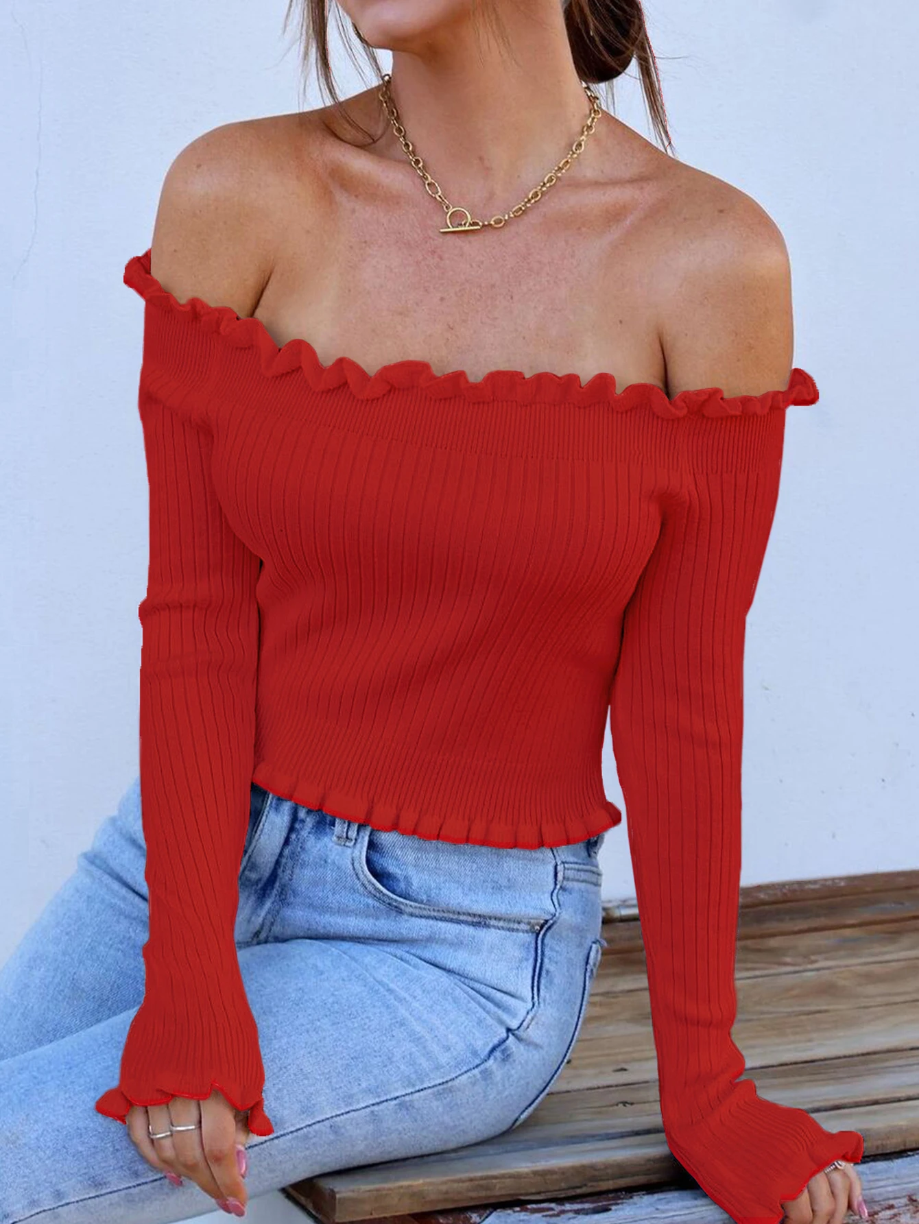 Strapless neckline long-sleeved knitwear slim top for women with wooden ears