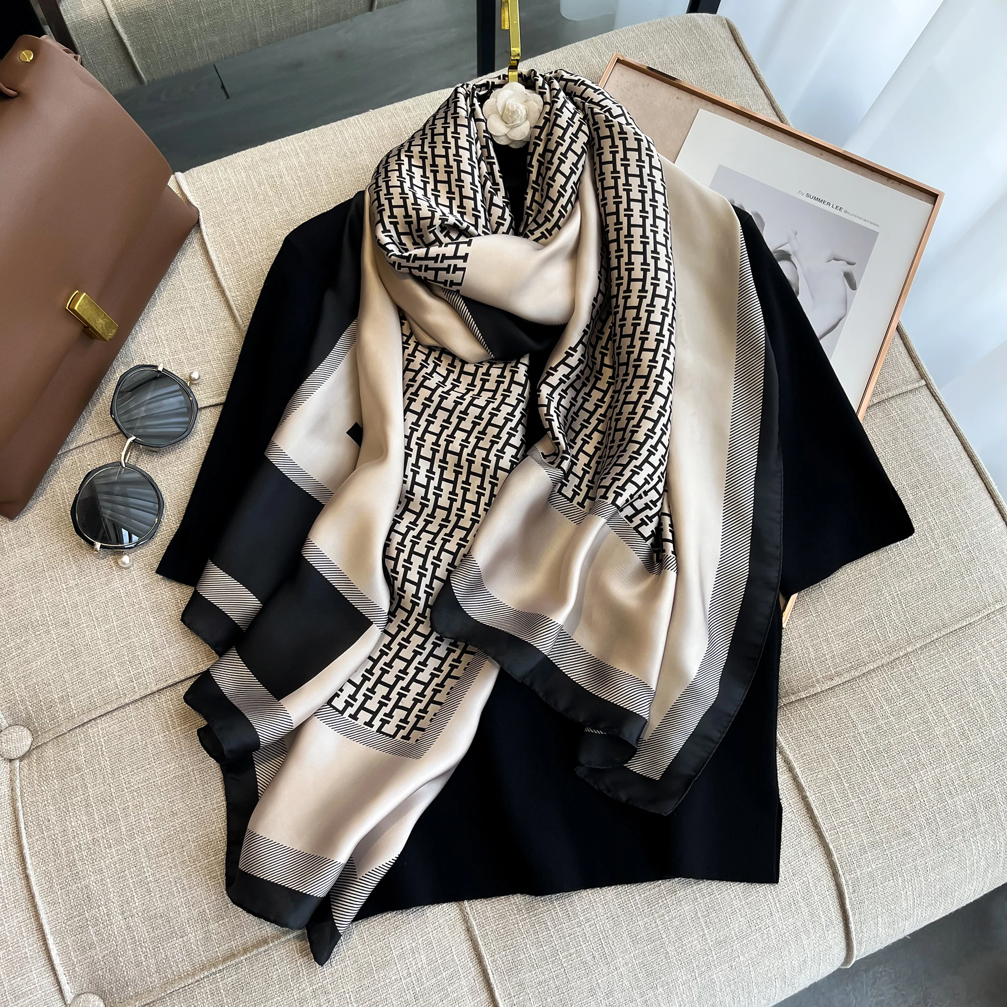 Popular Style 180X85CM Scarves New Design 2024 Square Shawls Luxury Sunscreen Beach Silk Scarf Women The Four Seasons Bandanna 5