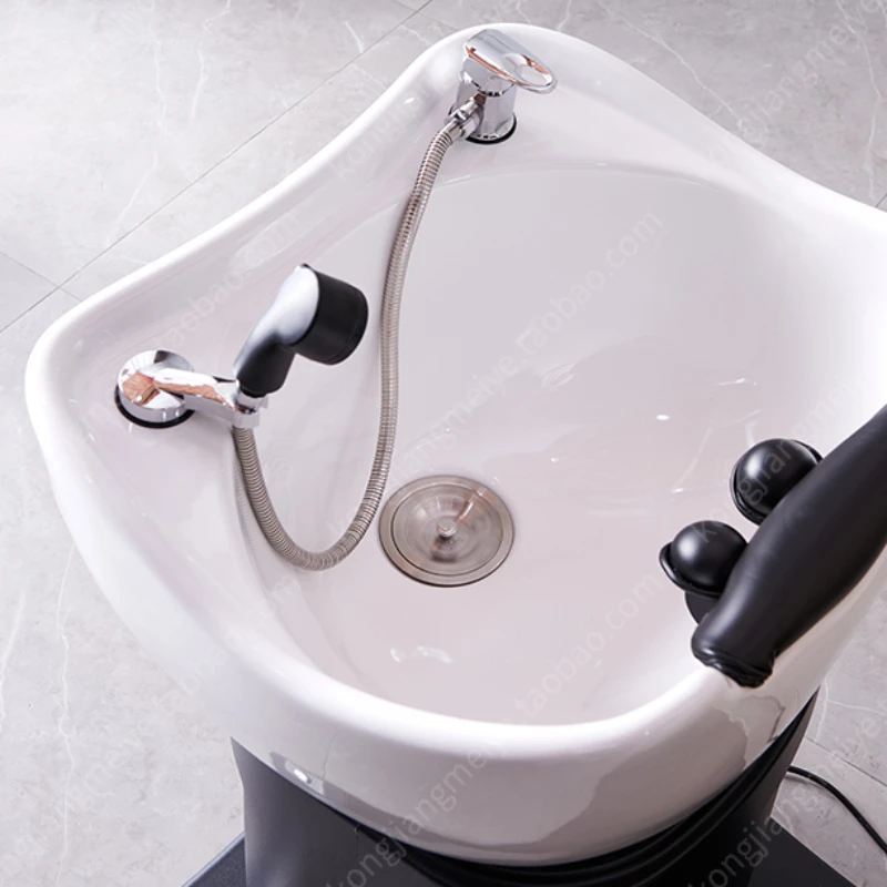 Рисунок 4 - Электрические стулья для шампуня