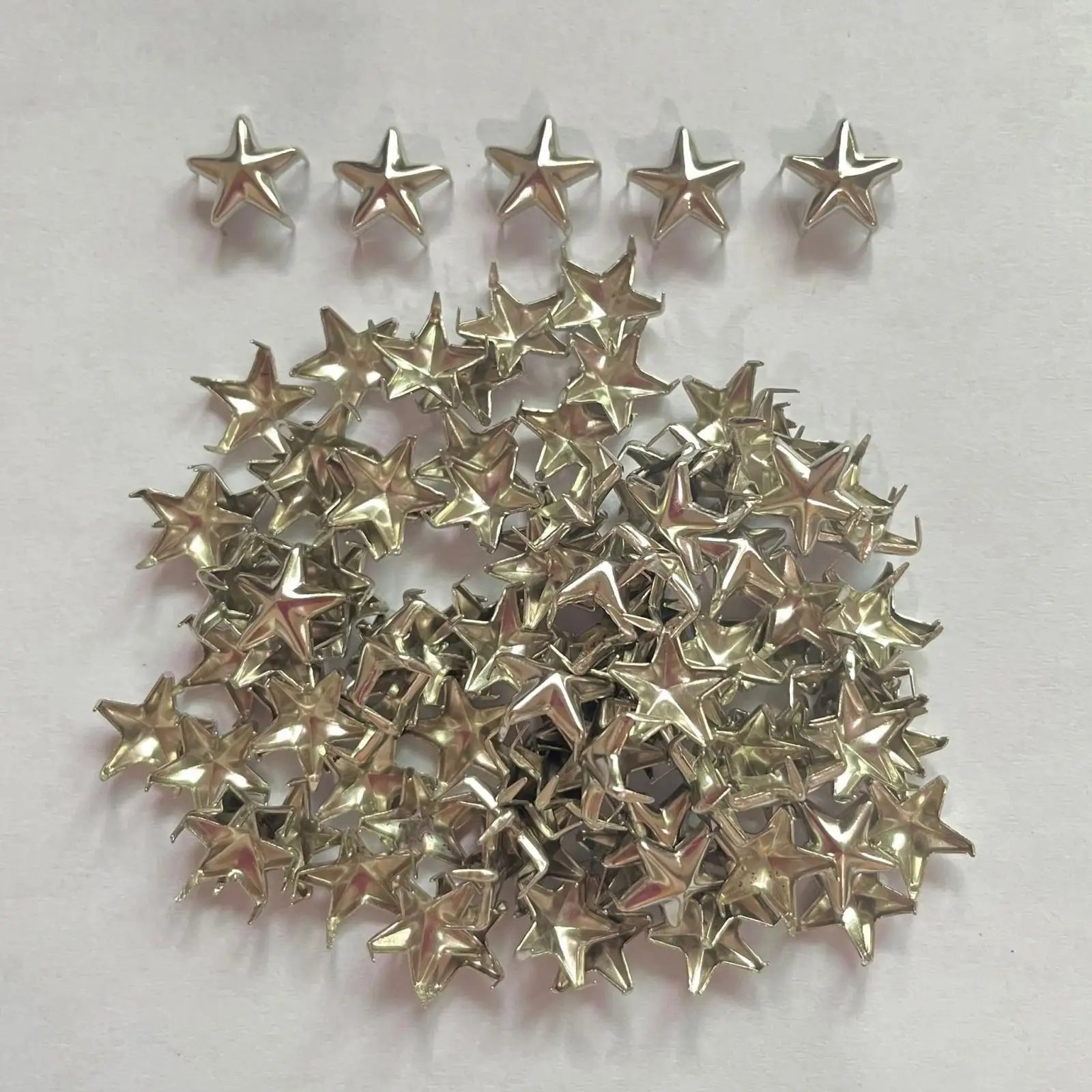 100 Pezzi Rivetti A Stella A Cinque Punte 10Mm A Forma Di Pentagramma Eleganti Borchie Ad Artiglio Per Costumi Con Borchie Fai Da Te Zaini Scarpe Capp