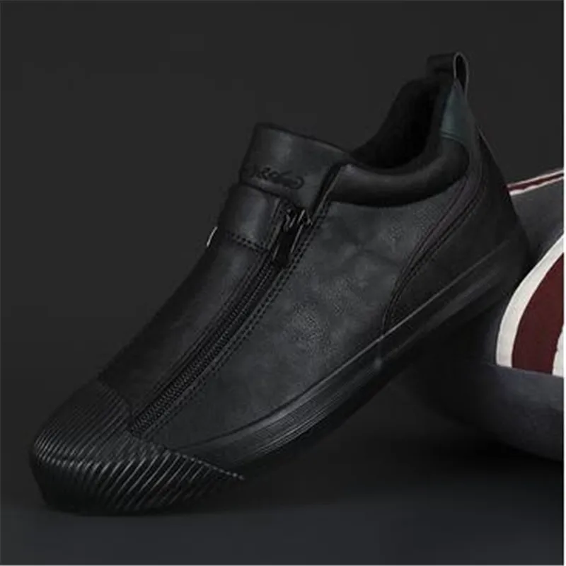 2023 New Autumn Men's Trendy Sneakers Leather Soft Sole Men Shoes Size 38-44