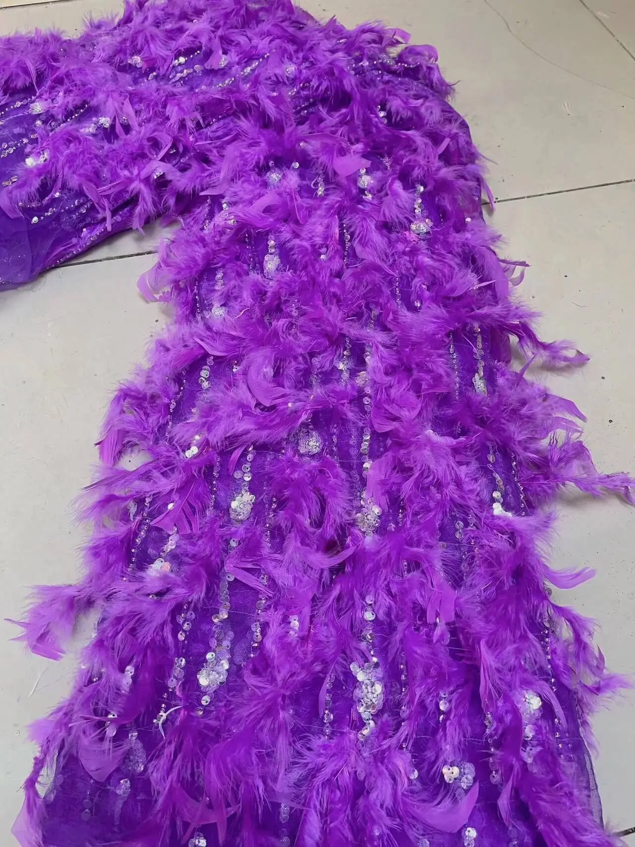 

Красивая свадебная искусственная вышивка, французское Тюлевое Сетчатое кружево, блестки и перья, нигерийская ткань для вечернего платья