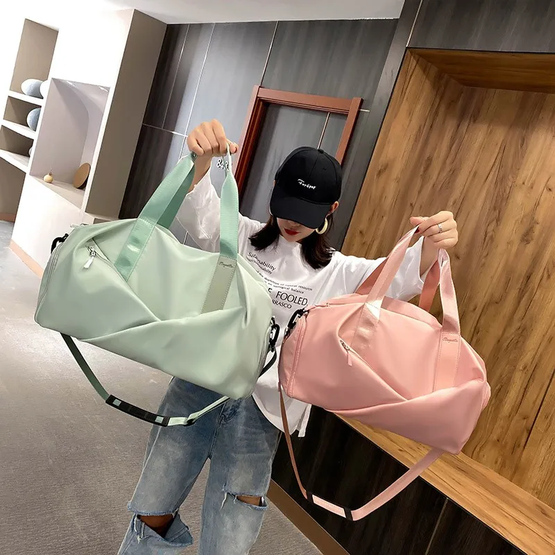 

Fashion Fitness Travel Bag for Women 2022 Summer Nylon Waterproof Yoga Gym Sport Bags Large Capacity Crossbody Bag Handbag Sac