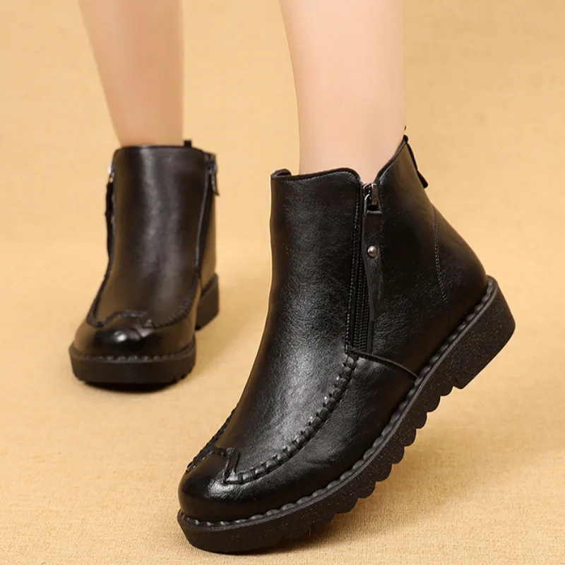 2023 Fashion Winter Boots Women Leather Ankle Warm Boots women's casual ankle boots mother flat warm non-slip cotton shoes