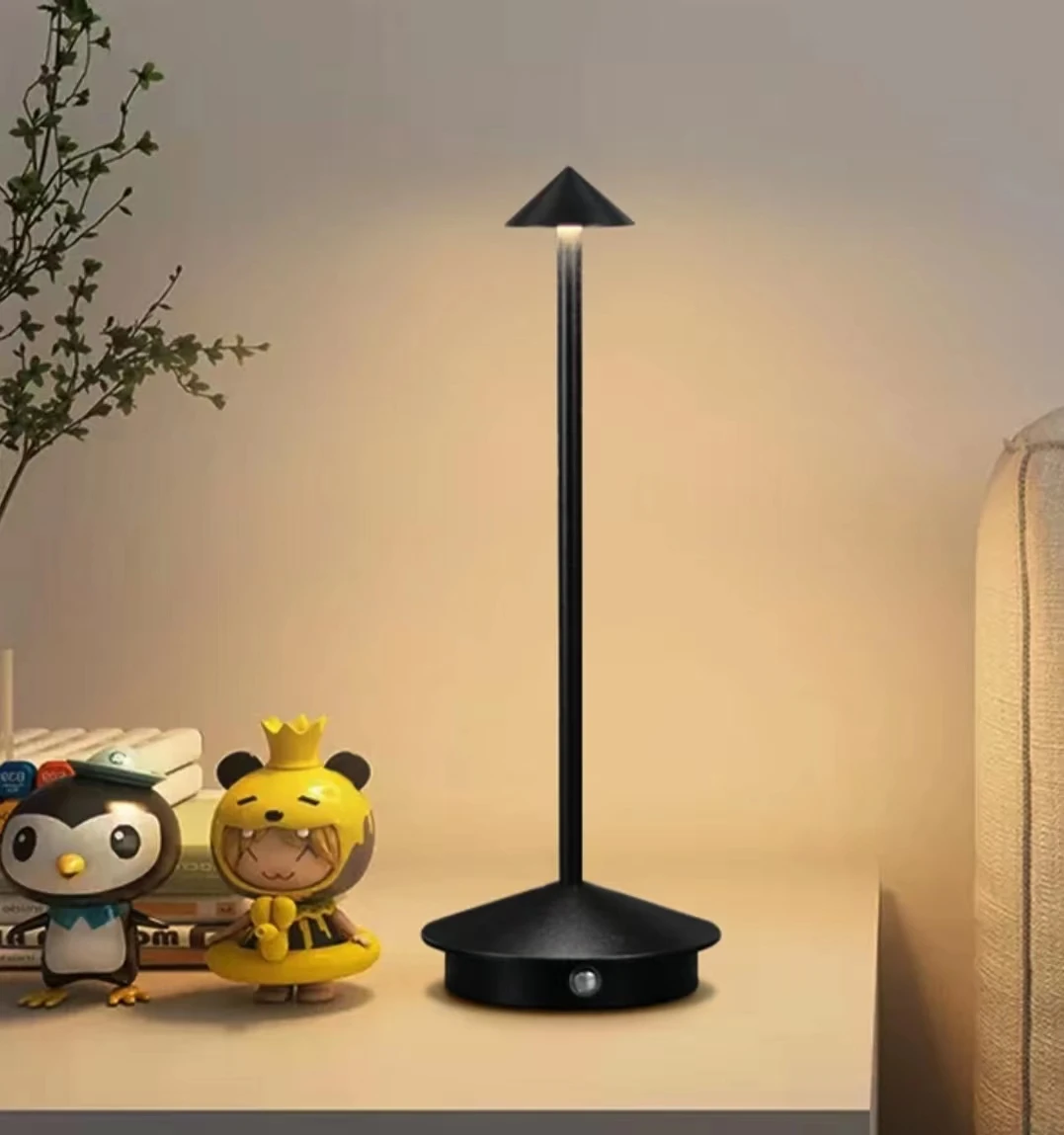 Creative Dining Touch Led Hotel Bar Coffee Pina Pro Lampada Da Tavolo Lampada Da Tavolo Ricaricabile Lampada Da Tavolo Decorativ