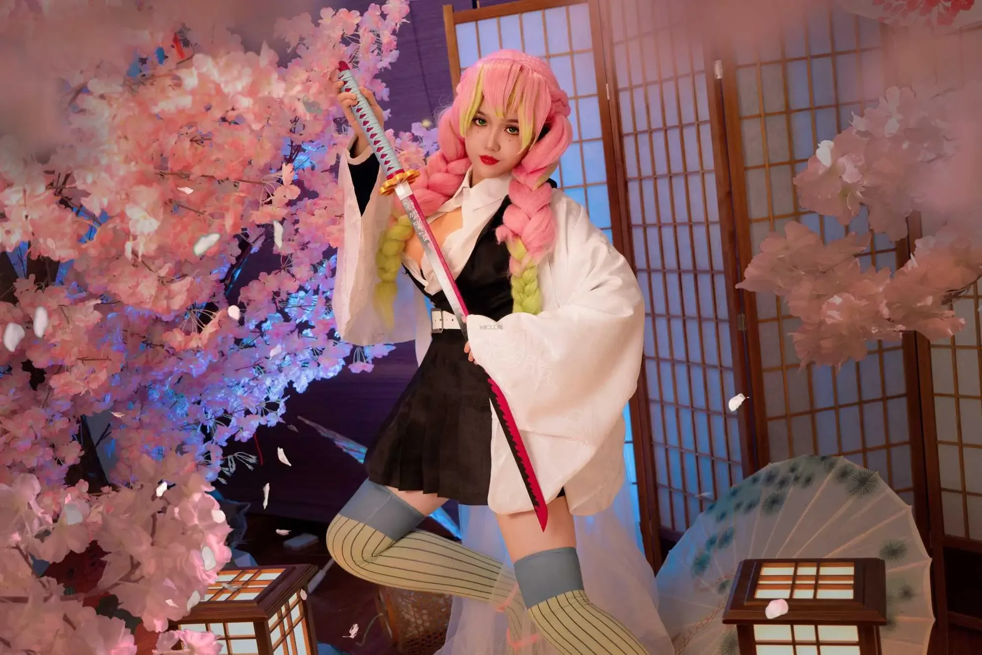 Demon Slayer: Mitsuri Kanroji Cosplay Costume for Women (Unofficial)