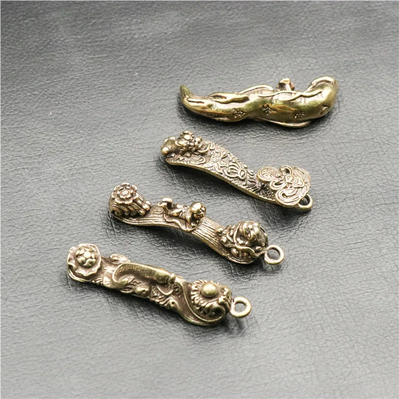 

Brass Ruyi Accessoires Miniatures Keychain Pure Copper Ruyi Car Key Pendant Living Room Decoration Decorative Figurines