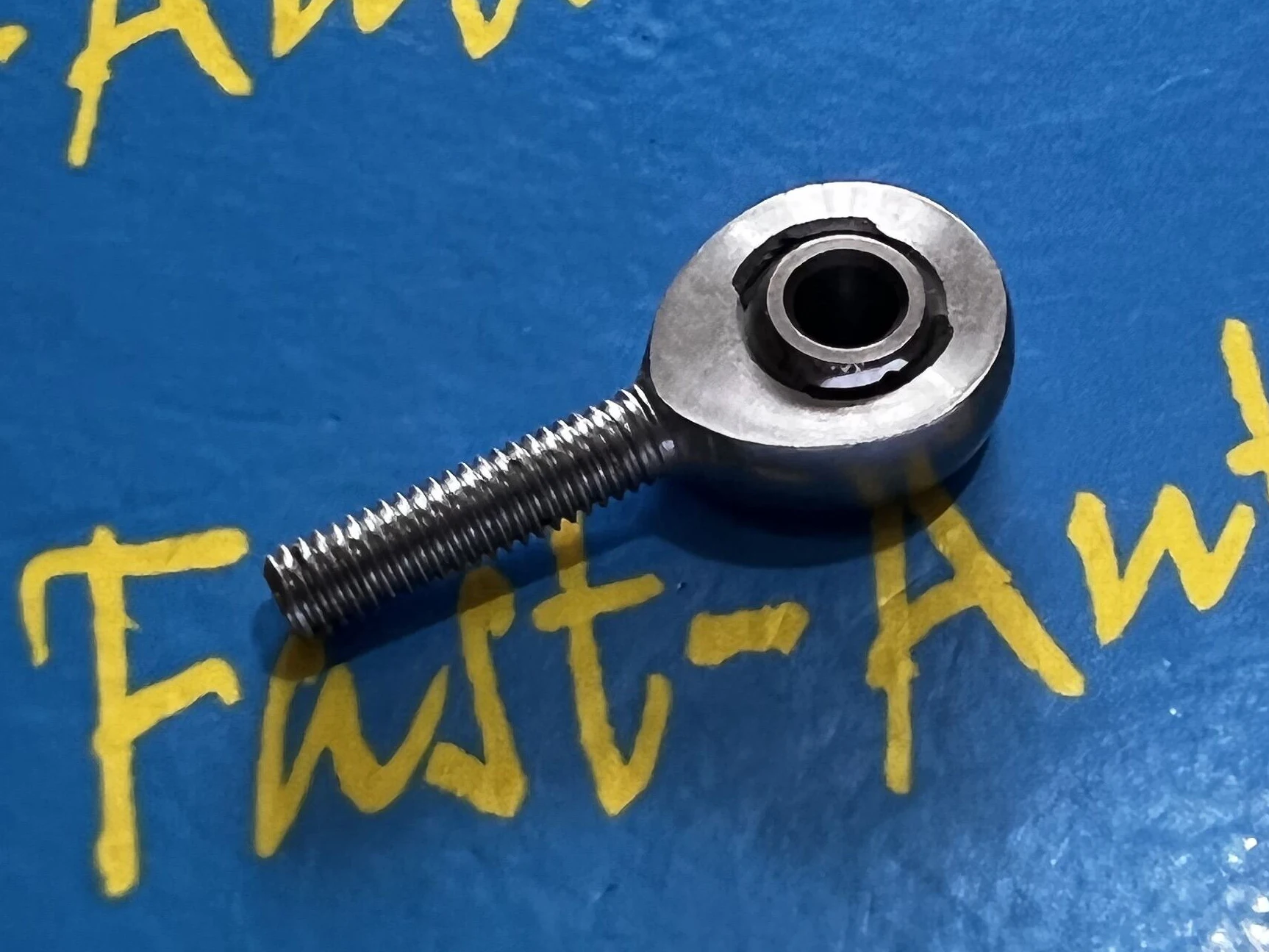 ͹   ε   6mm  M6 x 1.0 