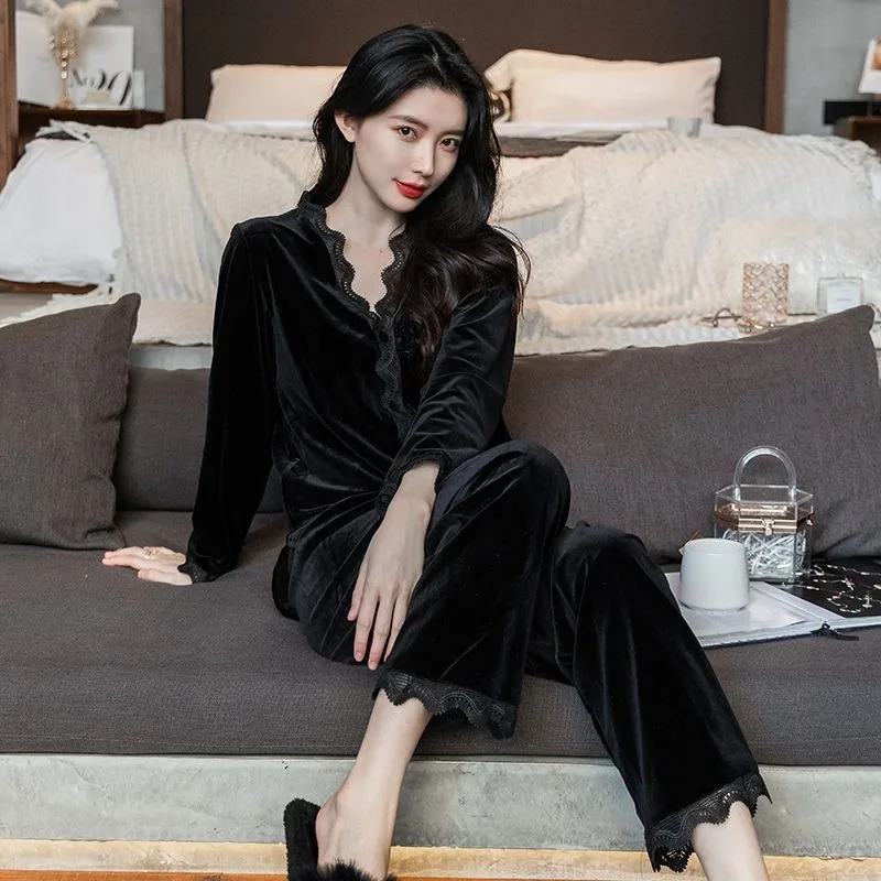 2024 New Autumn Winter Sleepwear Gold Velvet Warm Thickened Pajamas Feminine Lace Trim Long Sleeve Loungewear Two Piece Set