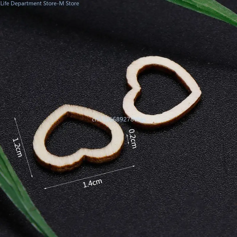 

50pcs Hollow Wooden Heart Love Rustic Decoration Wedding Table Slices