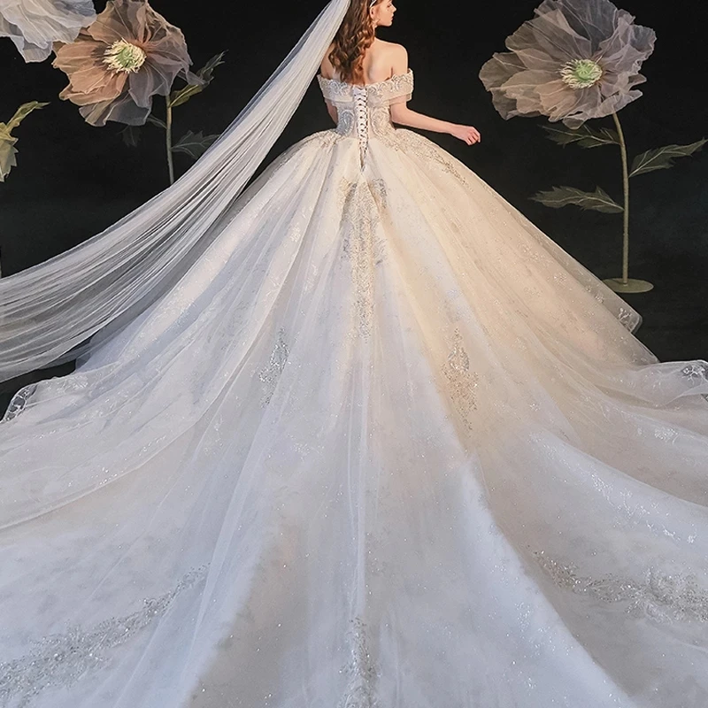 7 Wedding Dress Silhouettes From Trendy to Timeless -