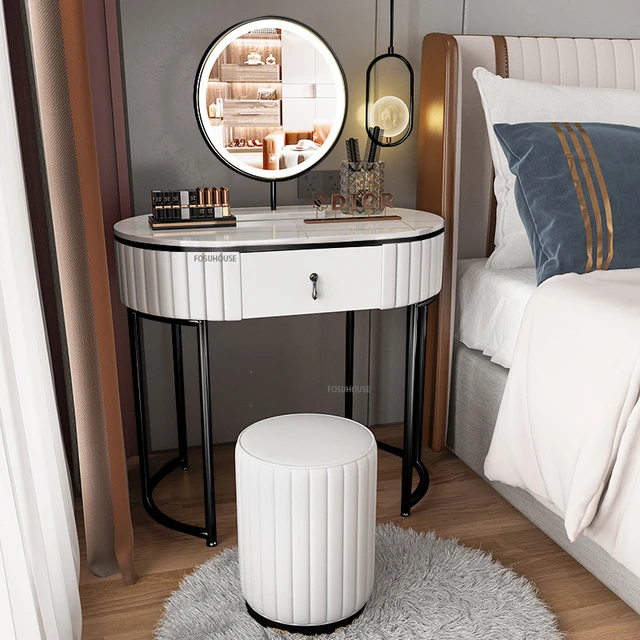 Ensemble de Coiffeuse avec lumières LED et Miroir, Coiffeuse de Maquillage  avec tiroirs, Miroir à intensité Variable à écran Tactile 3 Couleurs, pour  décoration de Chambre à Coucher, Style s : 