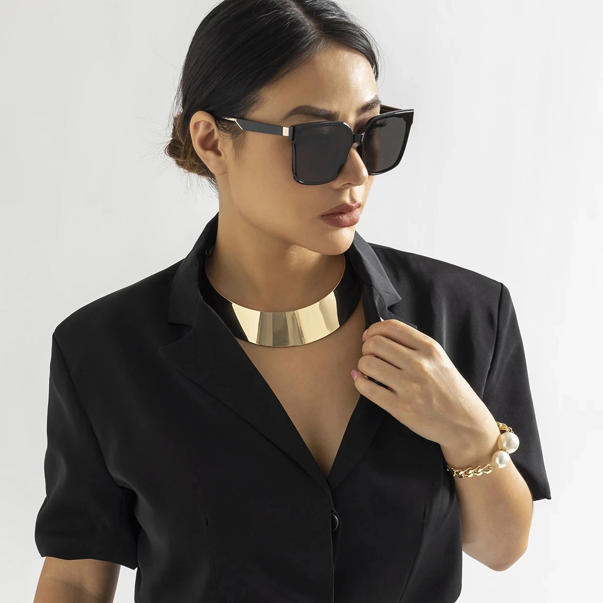 Collana grande di nuova moda per le donne Punk Rock Twist