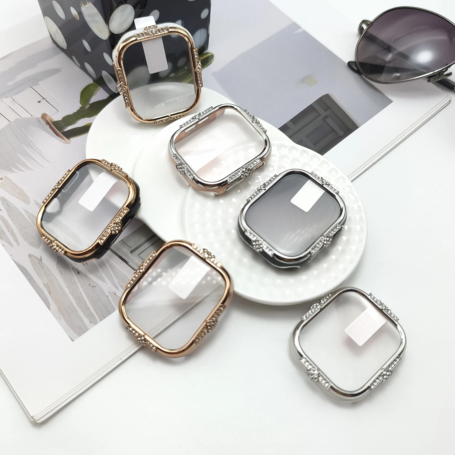 Elegant Four-Sided Diamond Inlaid PC Watch Protective Case with Shell Film