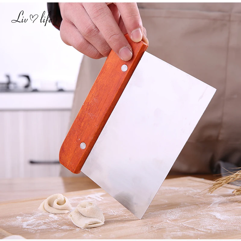 Baking Tool Dough Scraper Dough Cutter Cake Scraper Baking Accessories Stainless Steel Pasty Cutters Noodle Knife Cake Scraper with Scale Baking Cake Cooking Dough Scraper