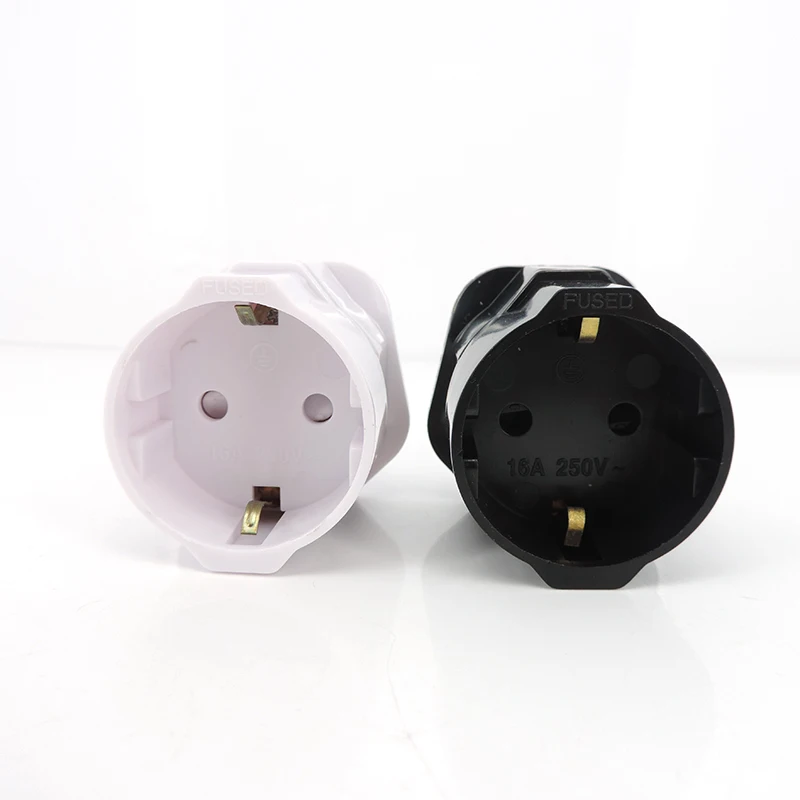 Universal 13A 250V Copper EU Korea Germany France Russia To HK UK Power Adapter Fused Plug Singapore Malaysia Converter Type G
