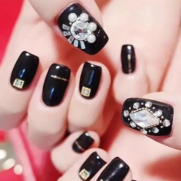 Axiay Nail Store