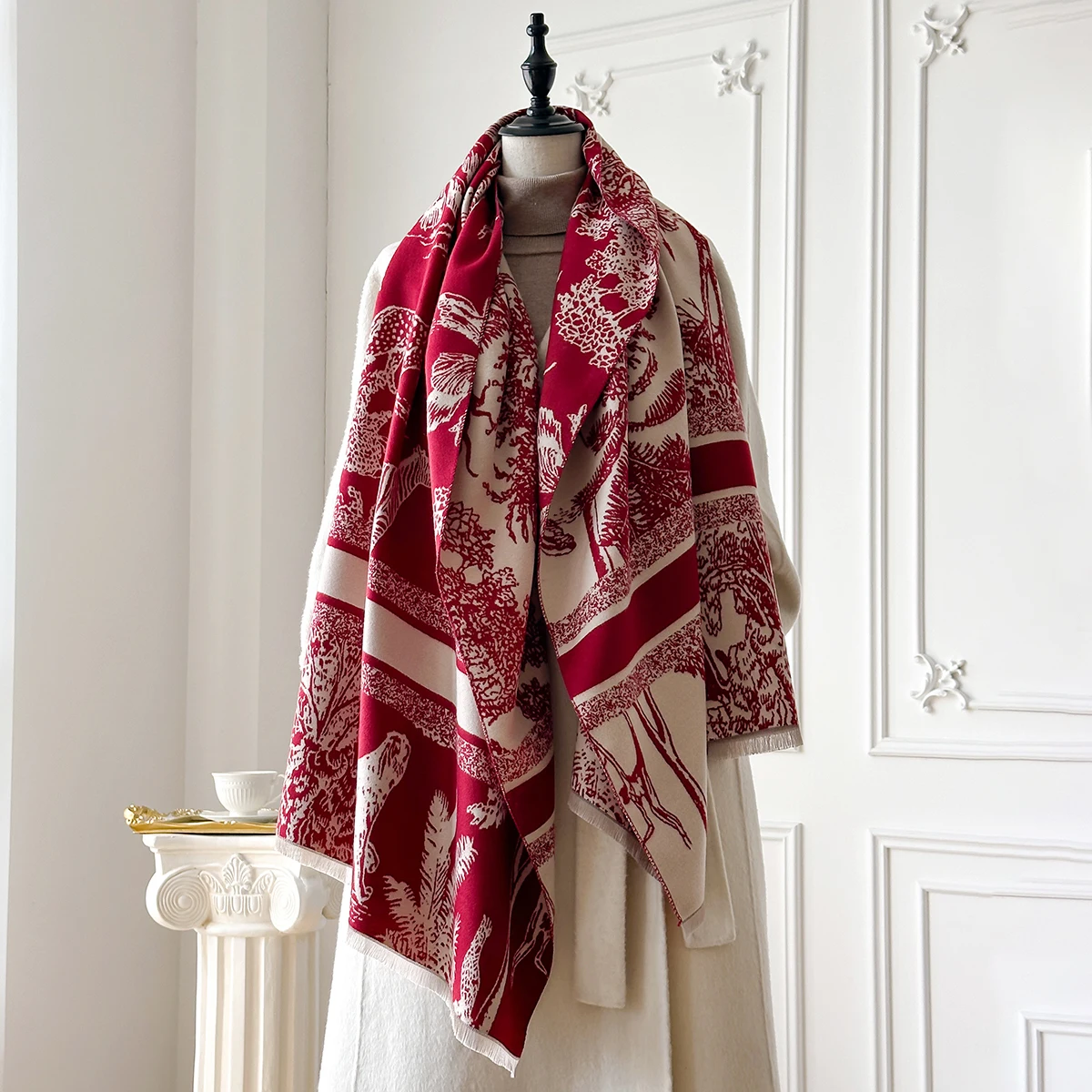 2025 Brand Elegance Two-Sided Print Scarf Soft Warm Fringe Pashmina Shawl Autumn and Winter Outdoor Coldproof Windproof Blanket