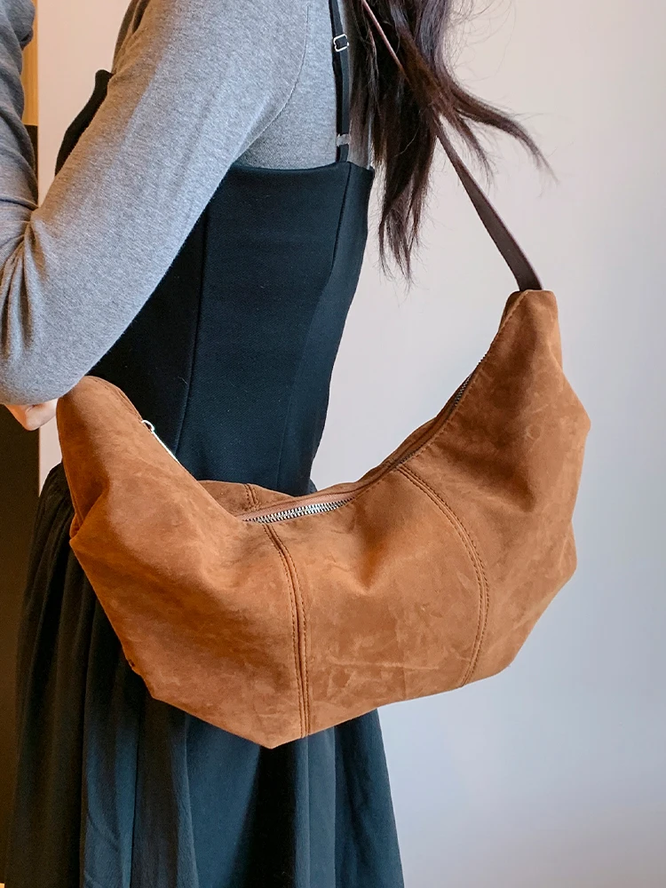 

Underarm Shoulder Bag Women's 2023 New Autumn Winter Retro Casual Dumpling Bag Large Capacity Commuter Bag