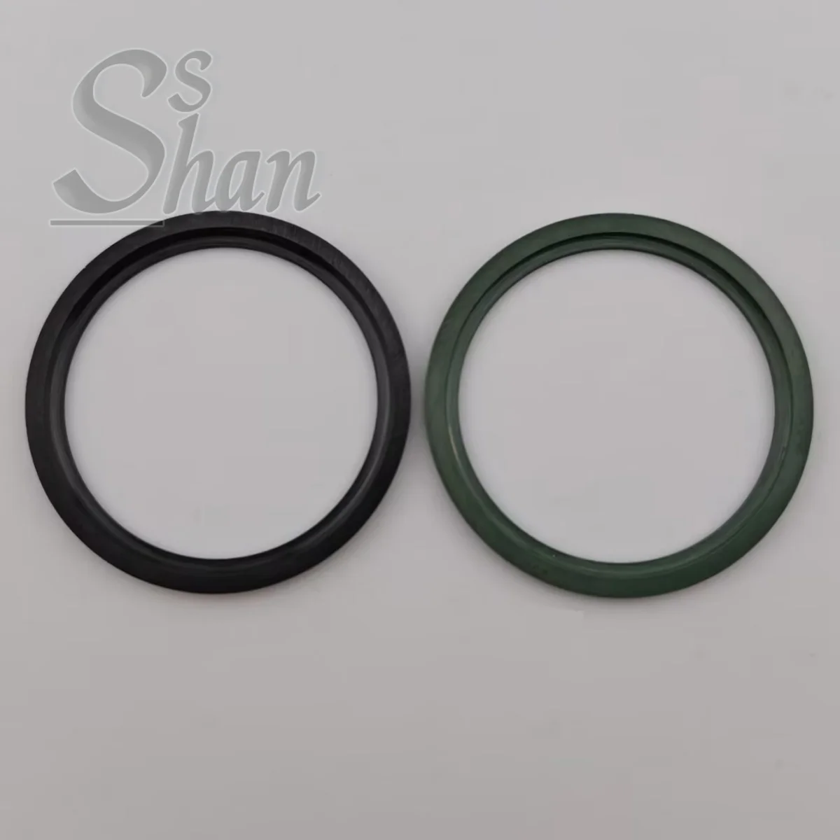 Premium Ceramic and Aluminum Alloy Bezel